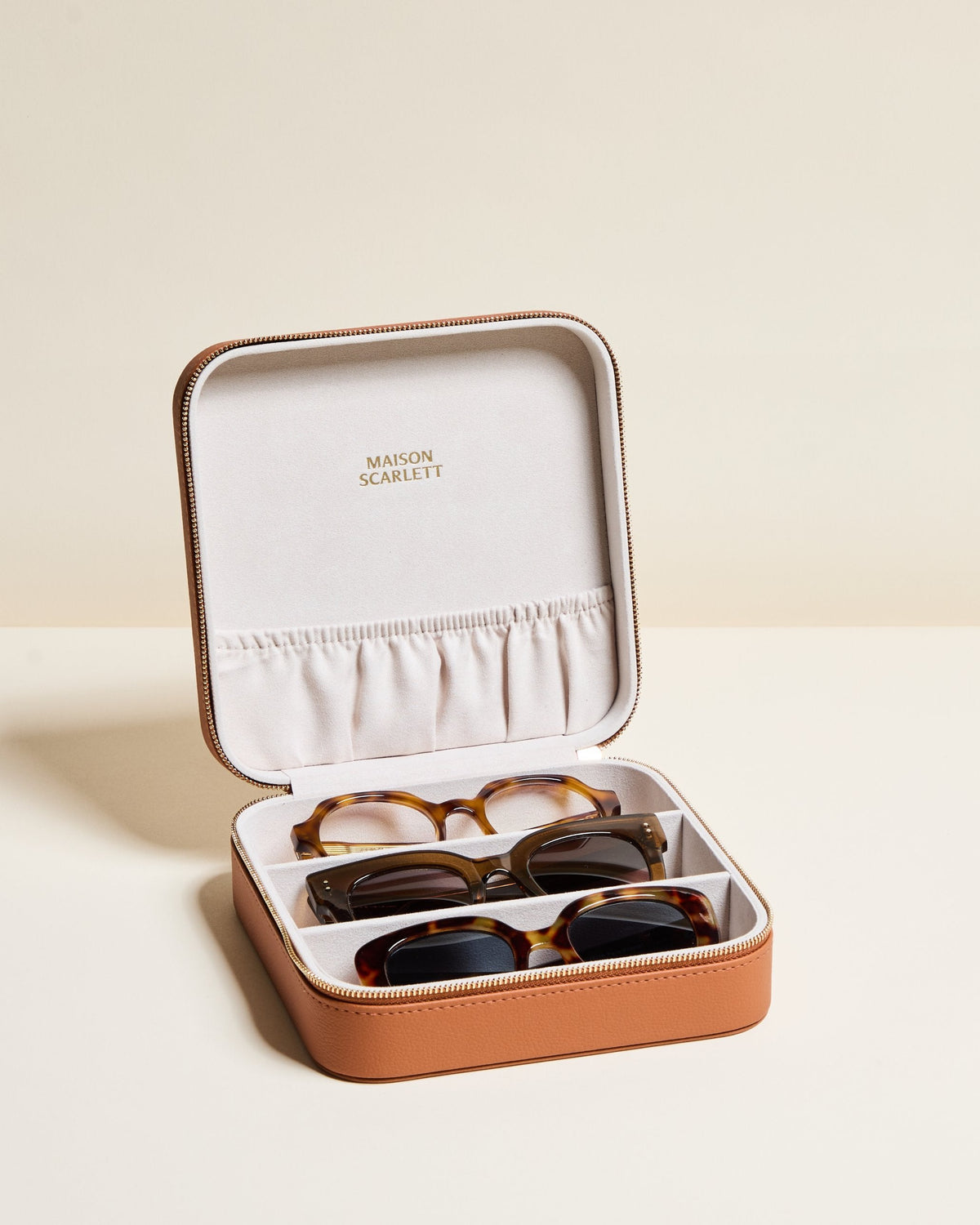 Boîte à lunettes Bild