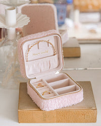 Reiseschmuckbox Corinne aus Teddyfell – Outlet