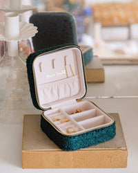 Reiseschmuckbox Corinne aus Teddyfell – Outlet