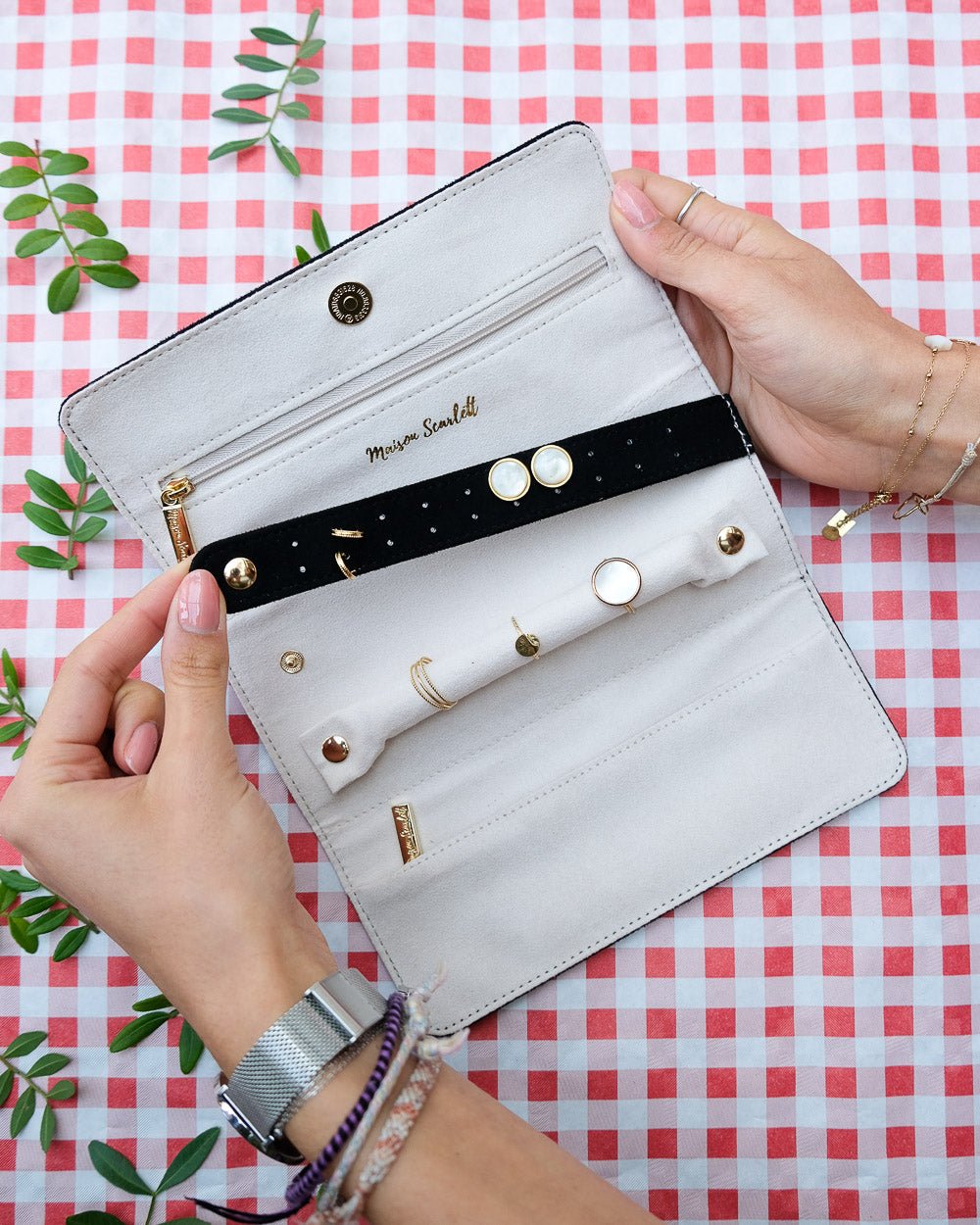 Schmucktasche Catherine aus Samt - Outlet