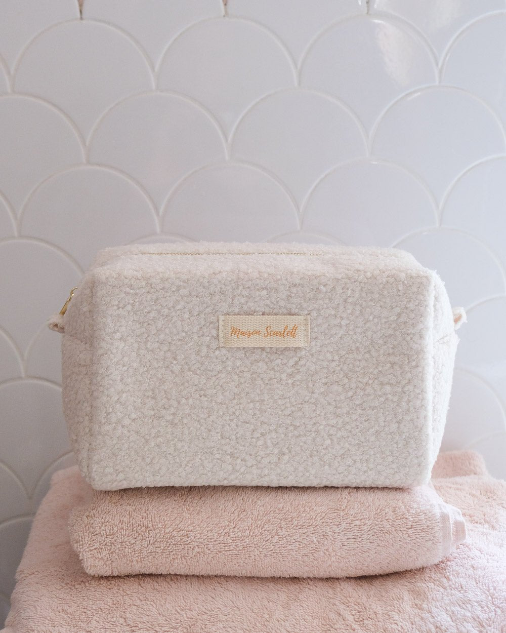 Kulturtasche Charlotte aus Teddyfell – Outlet